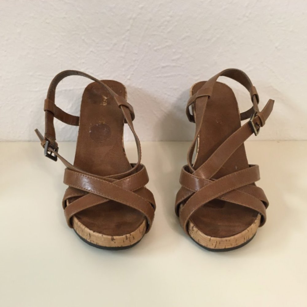 Aerosoles Strappy Wedges